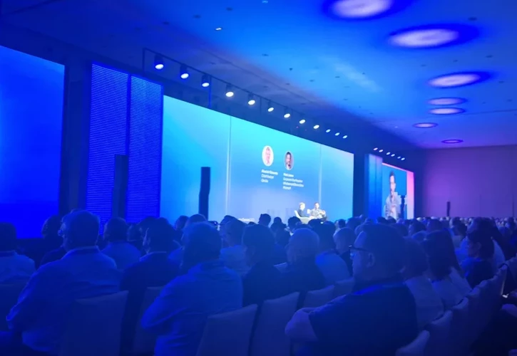Canalys Forums